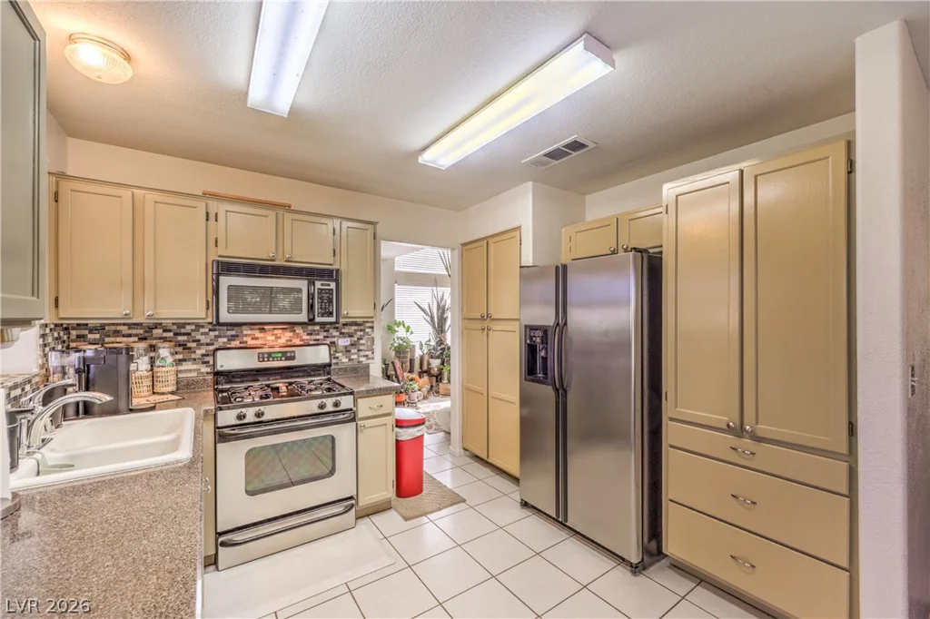 5712 Emperor, Las Vegas, NV 89130