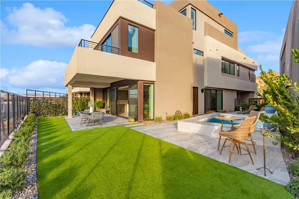 26 Heron Harbour, Henderson, NV 89011