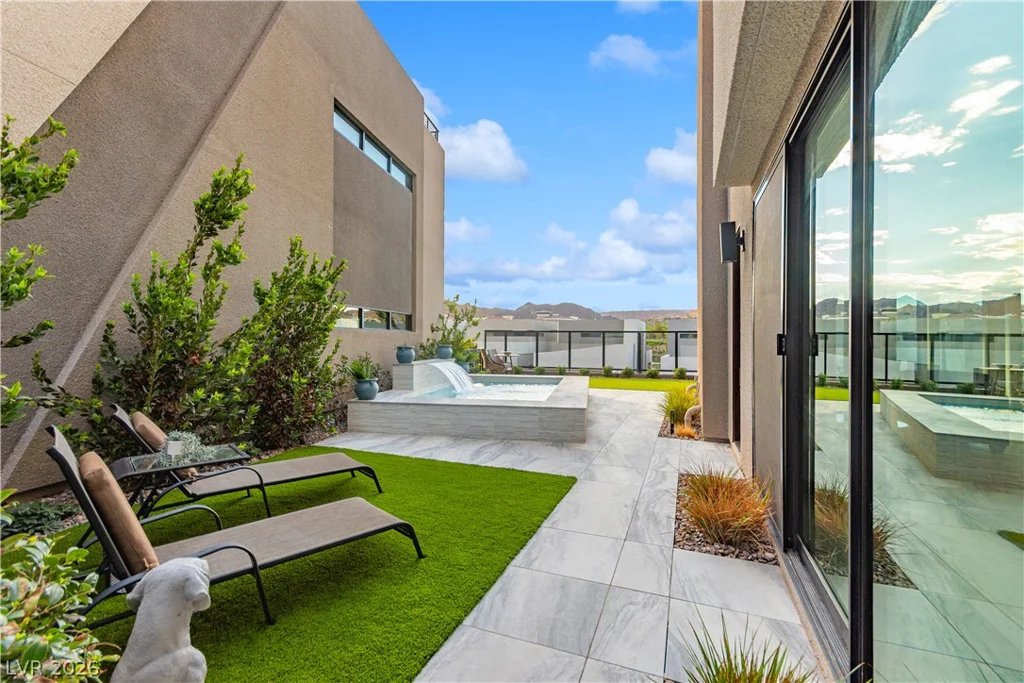 26 Heron Harbour, Henderson, NV 89011