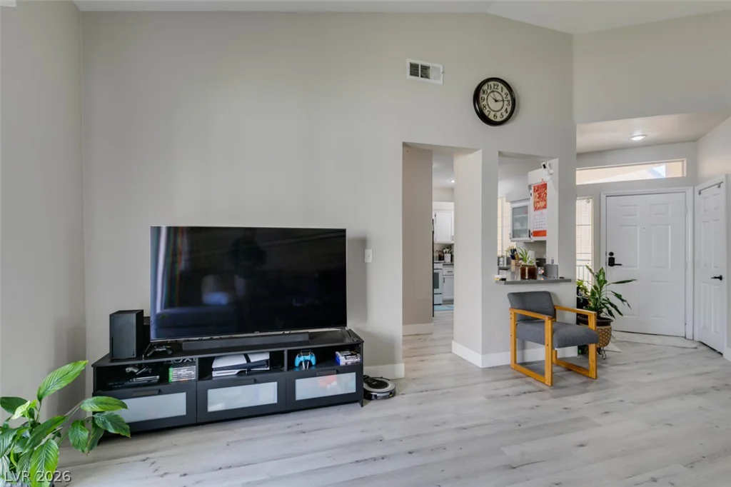 5155 Tropicana, Las Vegas, NV 89103