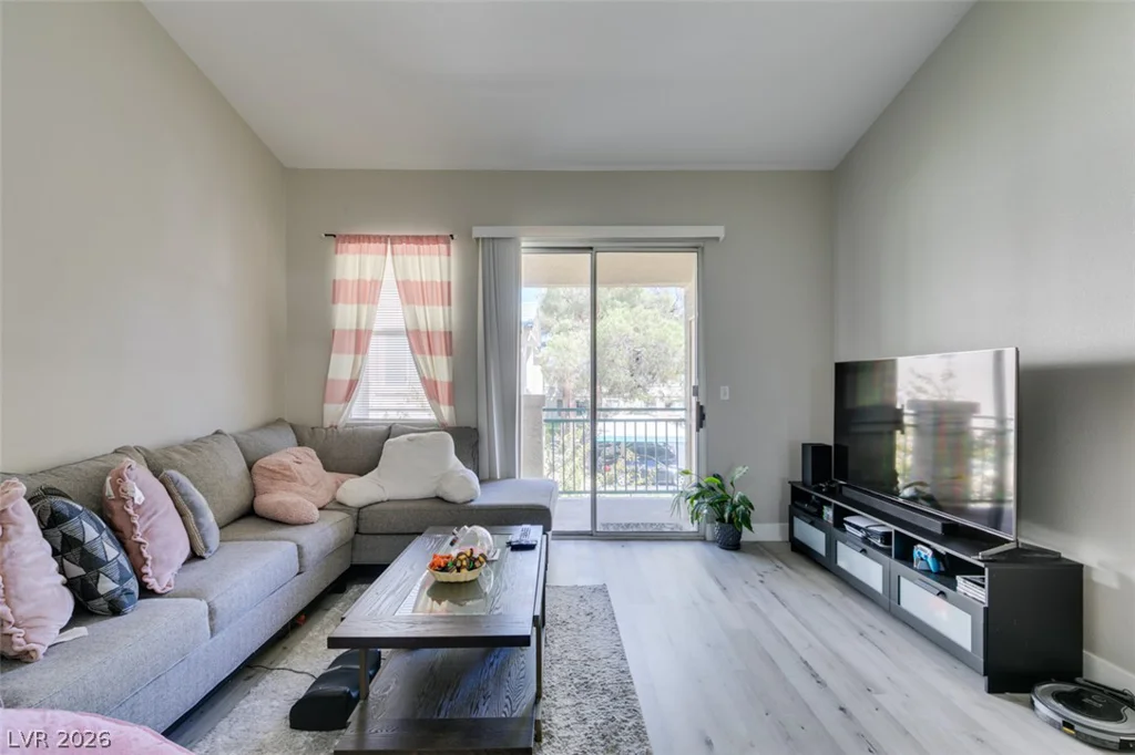 5155 Tropicana, Las Vegas, NV 89103