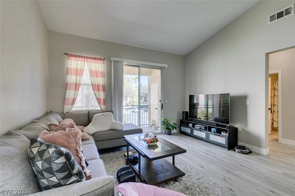5155 Tropicana, Las Vegas, NV 89103