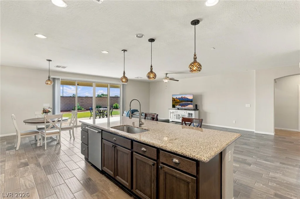 5678 Mystical Knight, Las Vegas, NV 89149