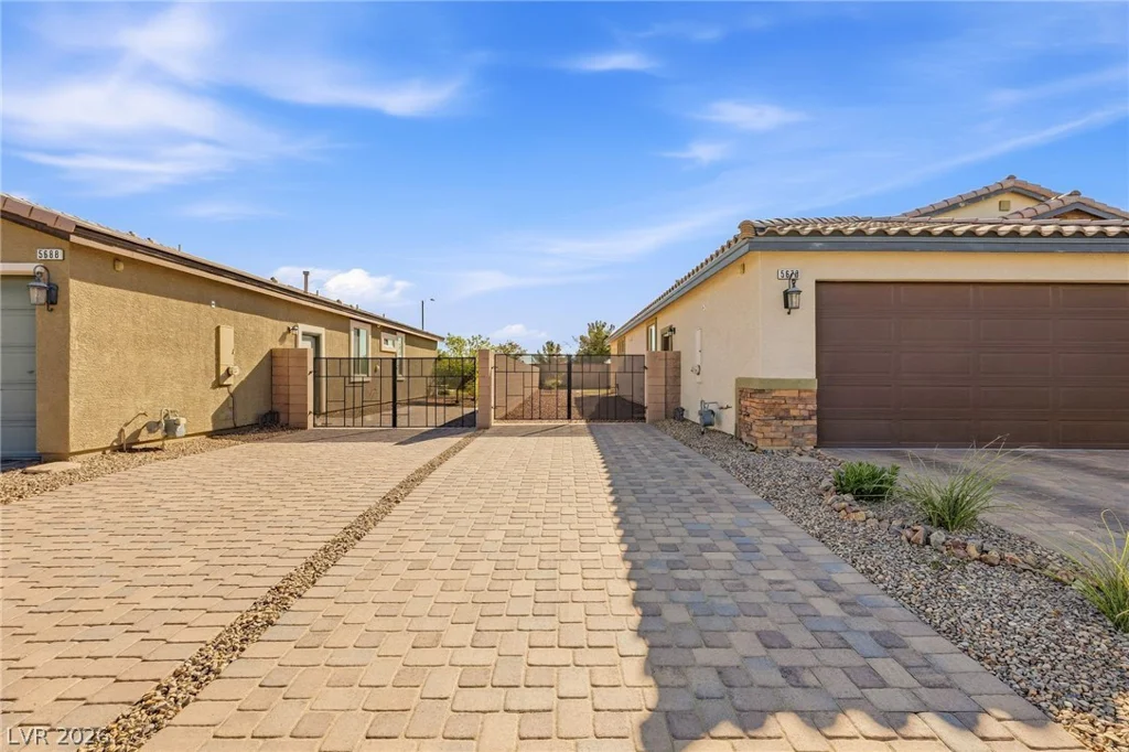 5678 Mystical Knight, Las Vegas, NV 89149