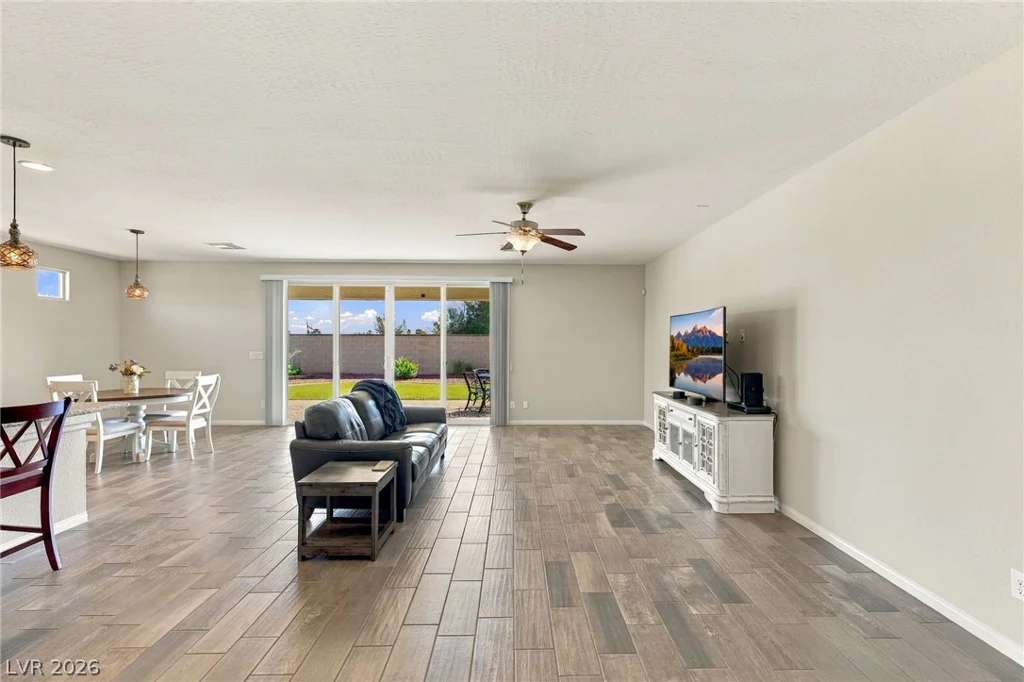 5678 Mystical Knight, Las Vegas, NV 89149