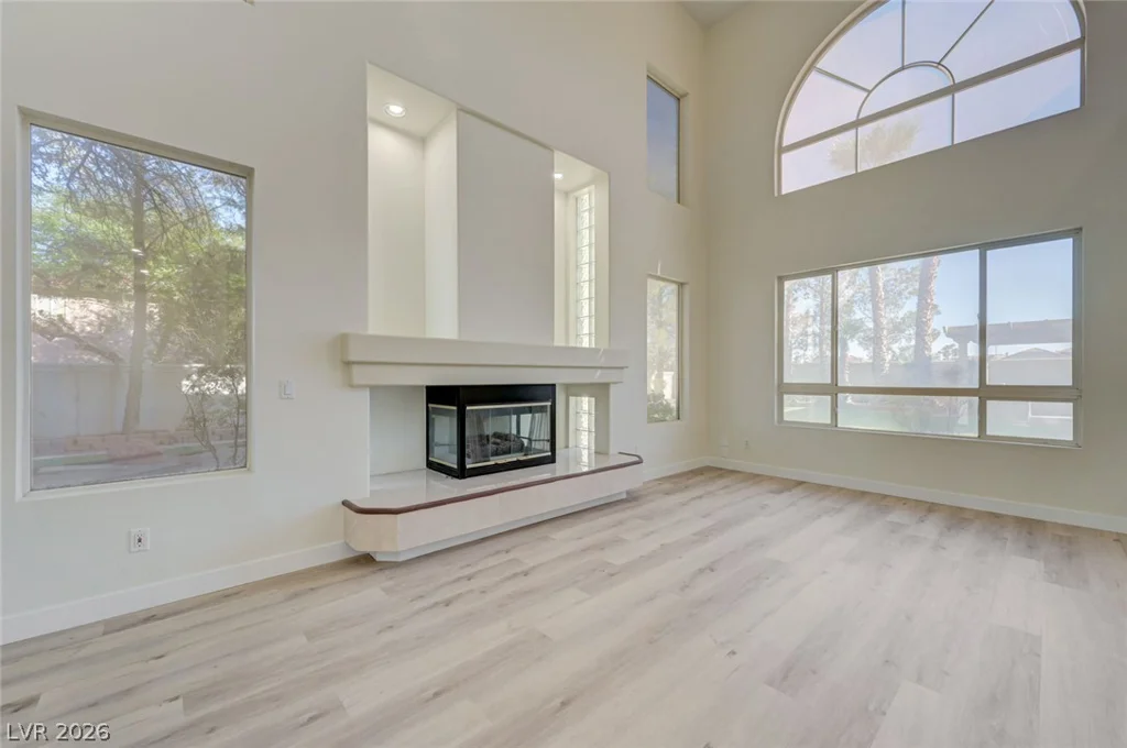 8709 Kingship, Las Vegas, NV 89129