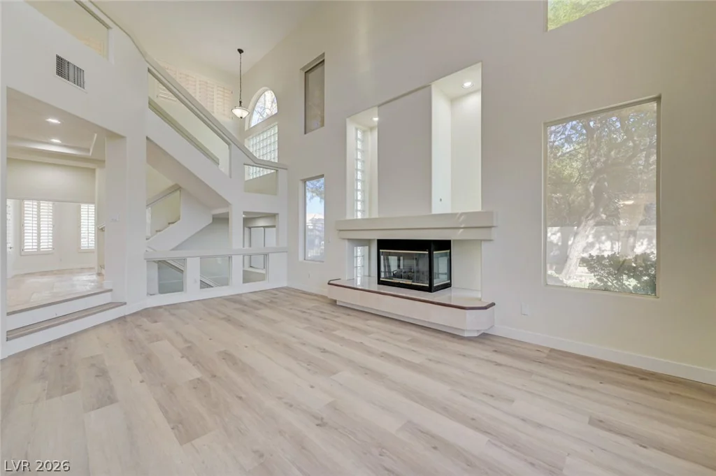 8709 Kingship, Las Vegas, NV 89129