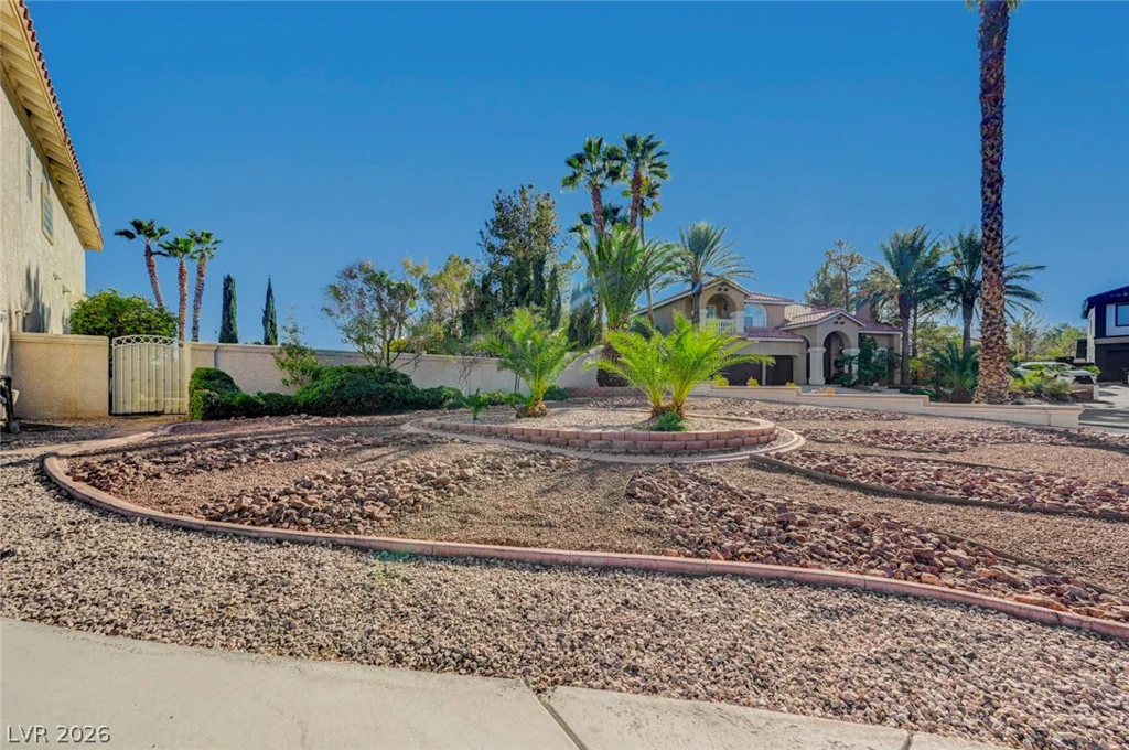 8709 Kingship, Las Vegas, NV 89129