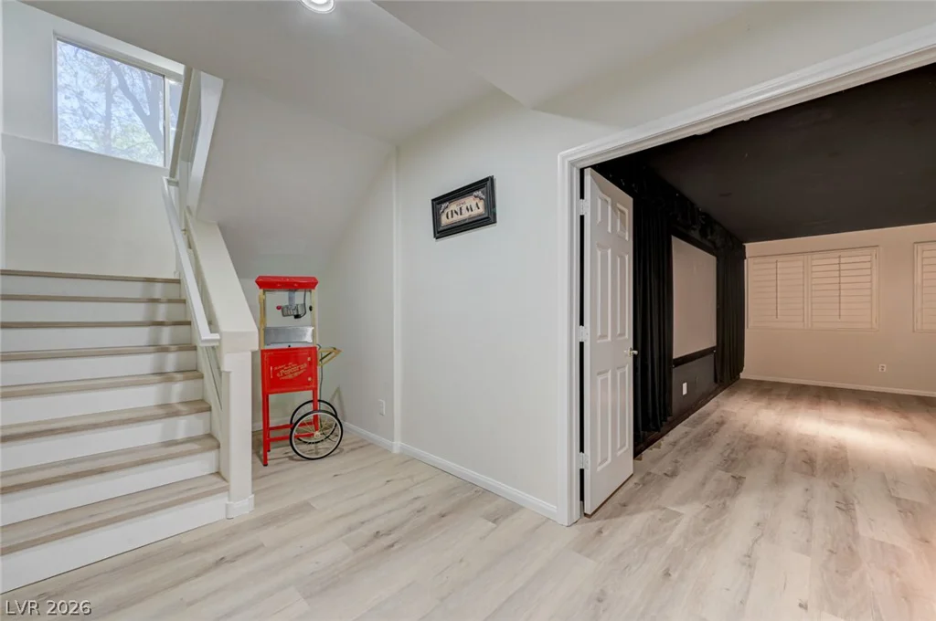 8709 Kingship, Las Vegas, NV 89129