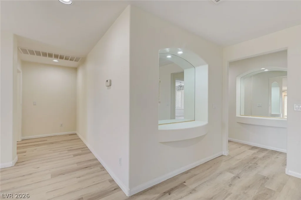 8709 Kingship, Las Vegas, NV 89129