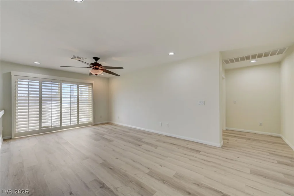 8709 Kingship, Las Vegas, NV 89129