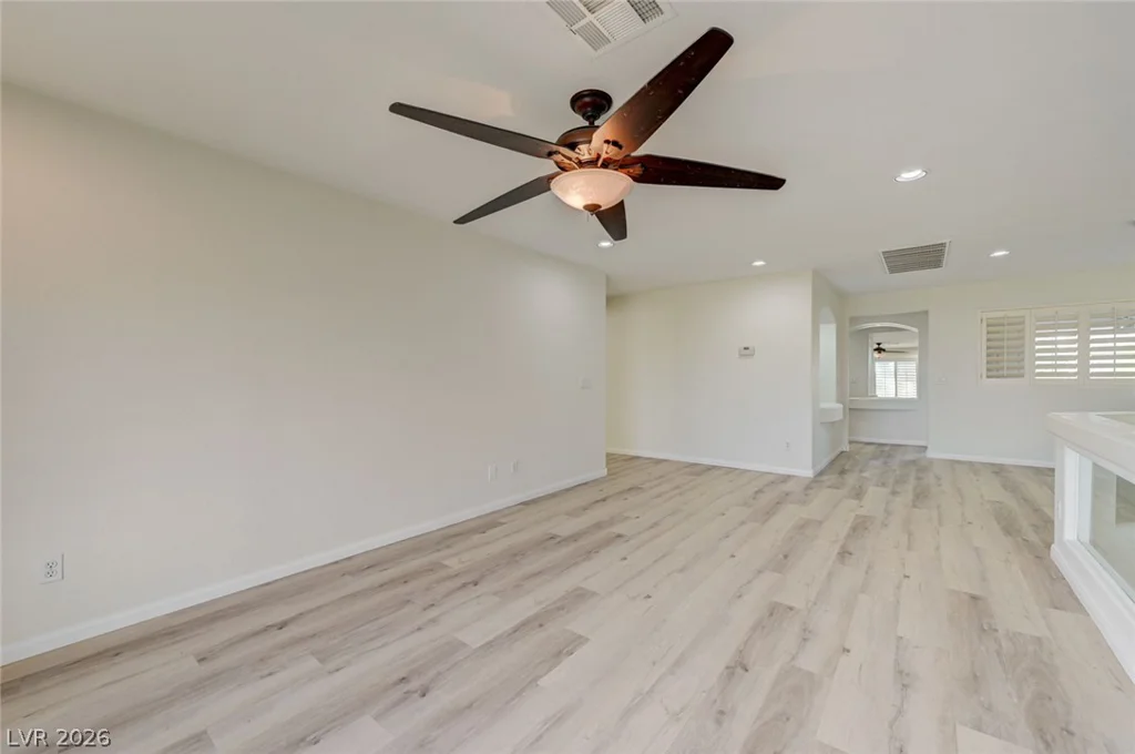 8709 Kingship, Las Vegas, NV 89129