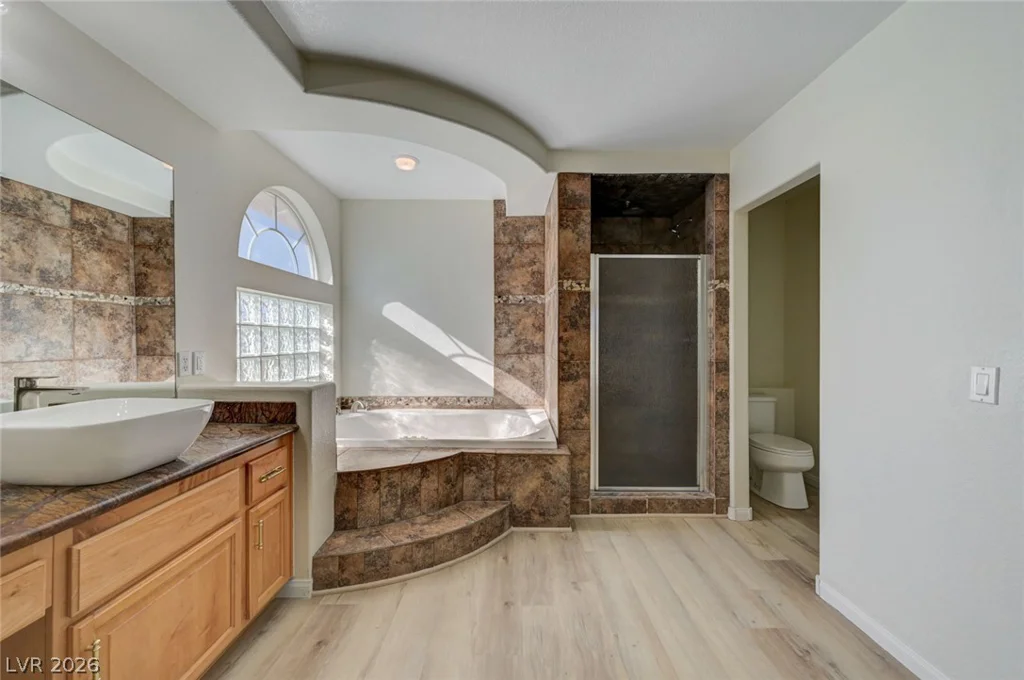8709 Kingship, Las Vegas, NV 89129