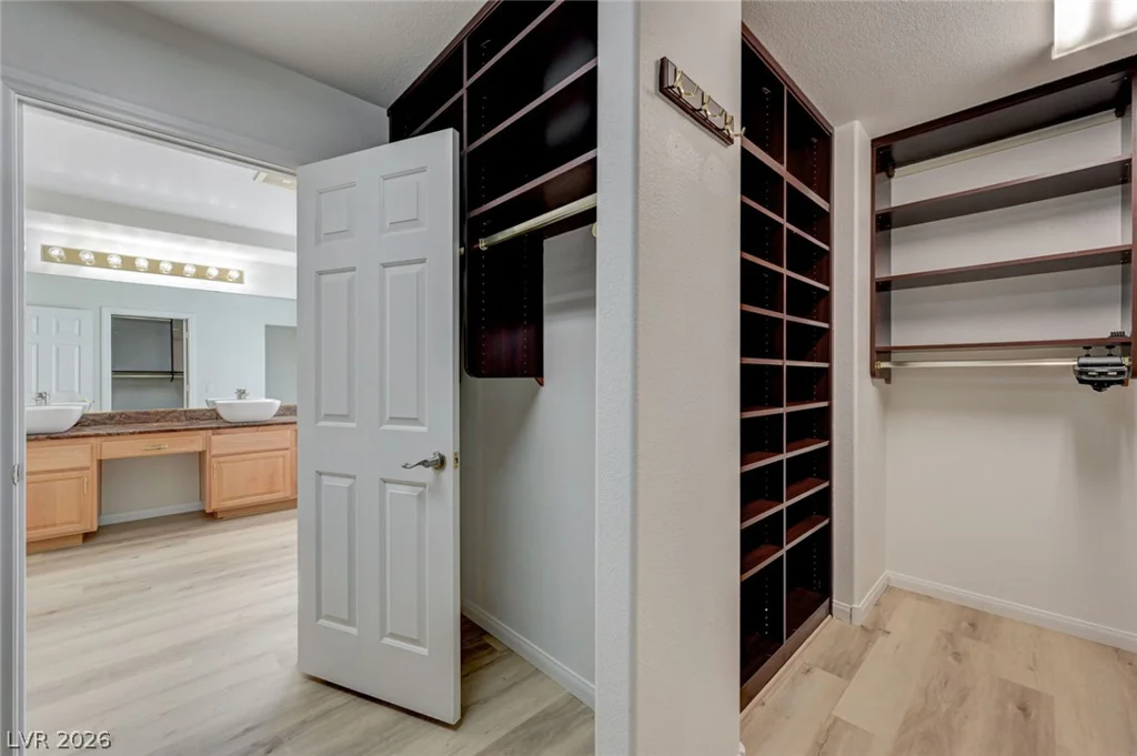 8709 Kingship, Las Vegas, NV 89129