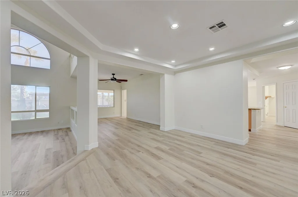 8709 Kingship, Las Vegas, NV 89129