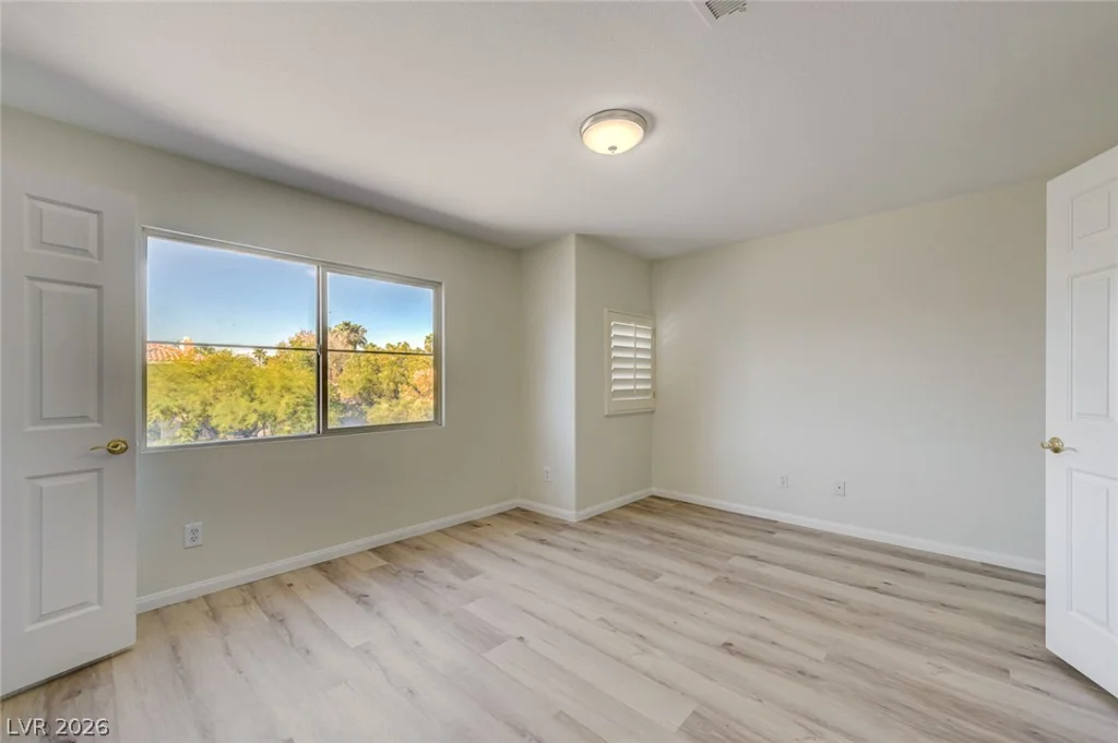 8709 Kingship, Las Vegas, NV 89129