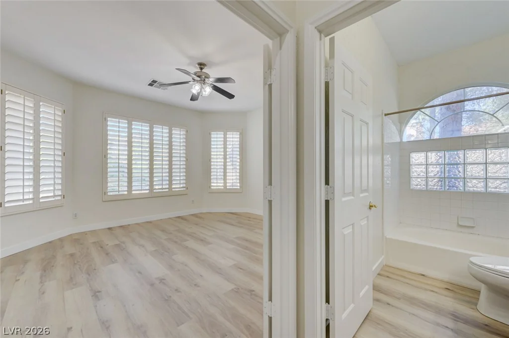 8709 Kingship, Las Vegas, NV 89129