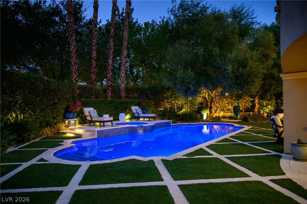 9512 Tournament Canyon, Las Vegas, NV 89144