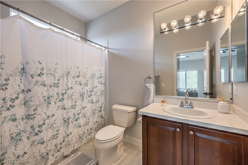7480 Grassy Field, Las Vegas, NV 89131