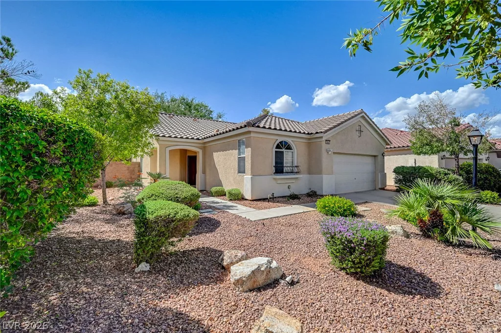 10661 Bardilino, Las Vegas, NV 89141
