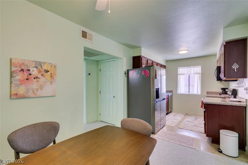 5060 Indian River, Las Vegas, NV 89103