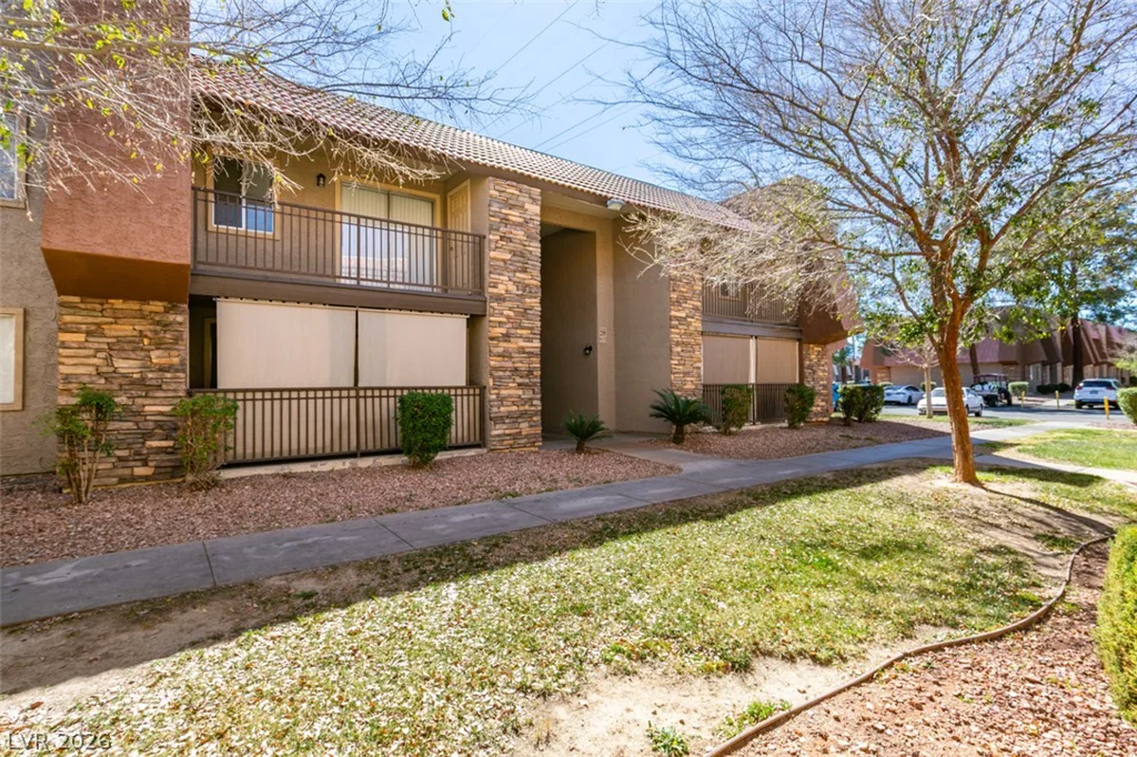 5060 Indian River, Las Vegas, NV 89103