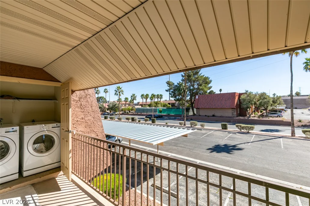 5060 Indian River, Las Vegas, NV 89103