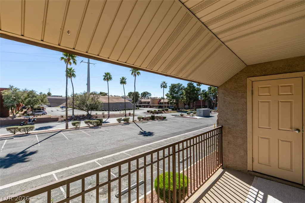 5060 Indian River, Las Vegas, NV 89103