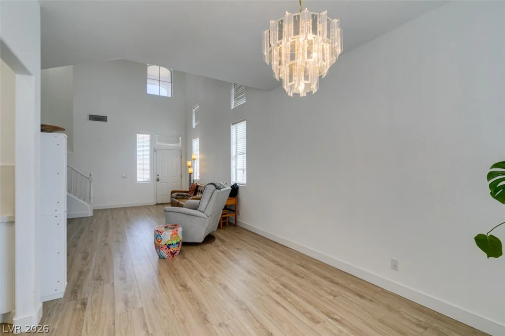 9601 Bending River, Las Vegas, NV 89129