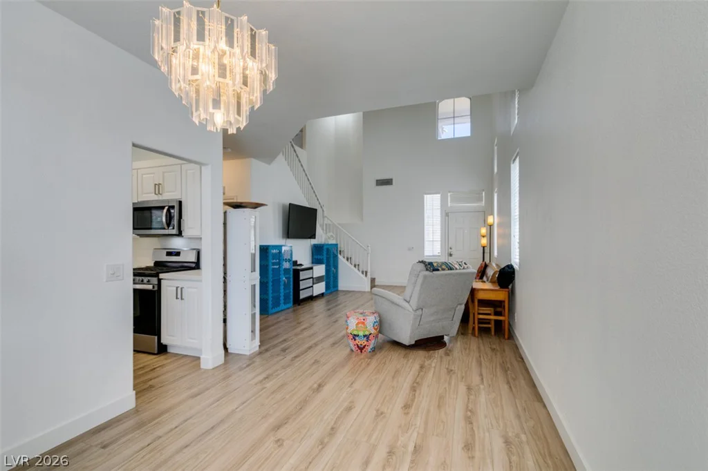 9601 Bending River, Las Vegas, NV 89129