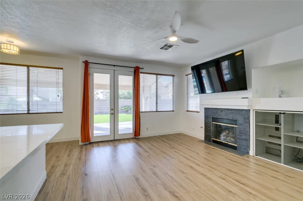 9601 Bending River, Las Vegas, NV 89129