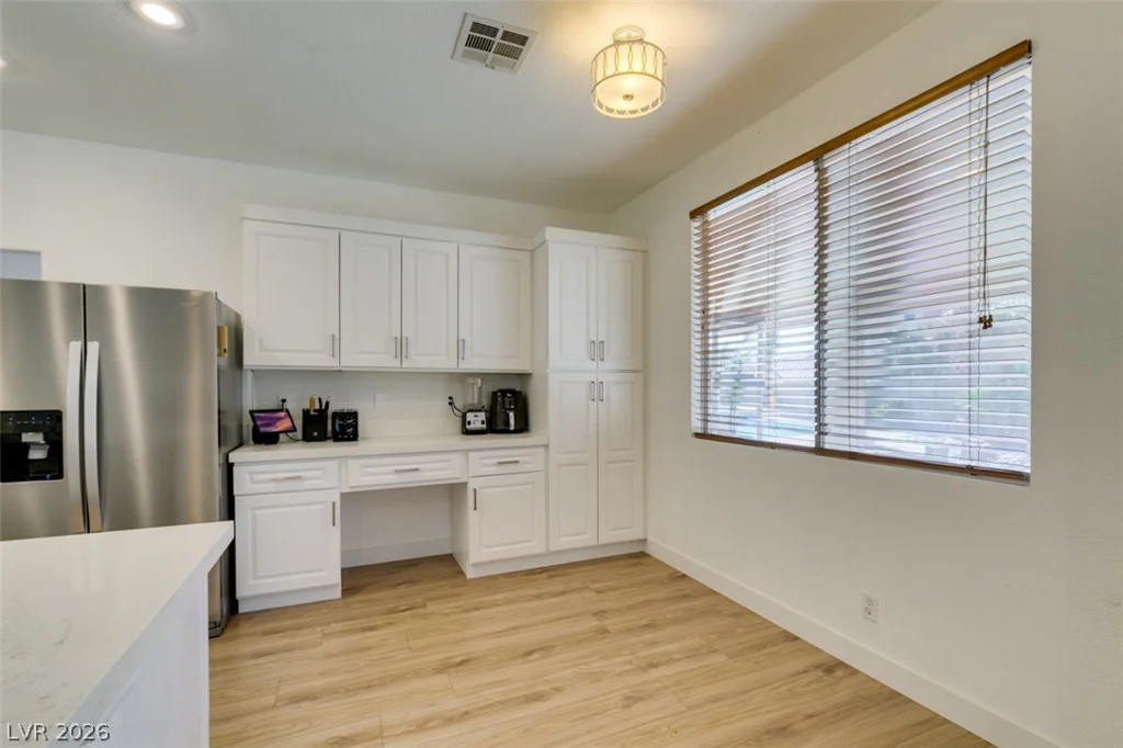 9601 Bending River, Las Vegas, NV 89129
