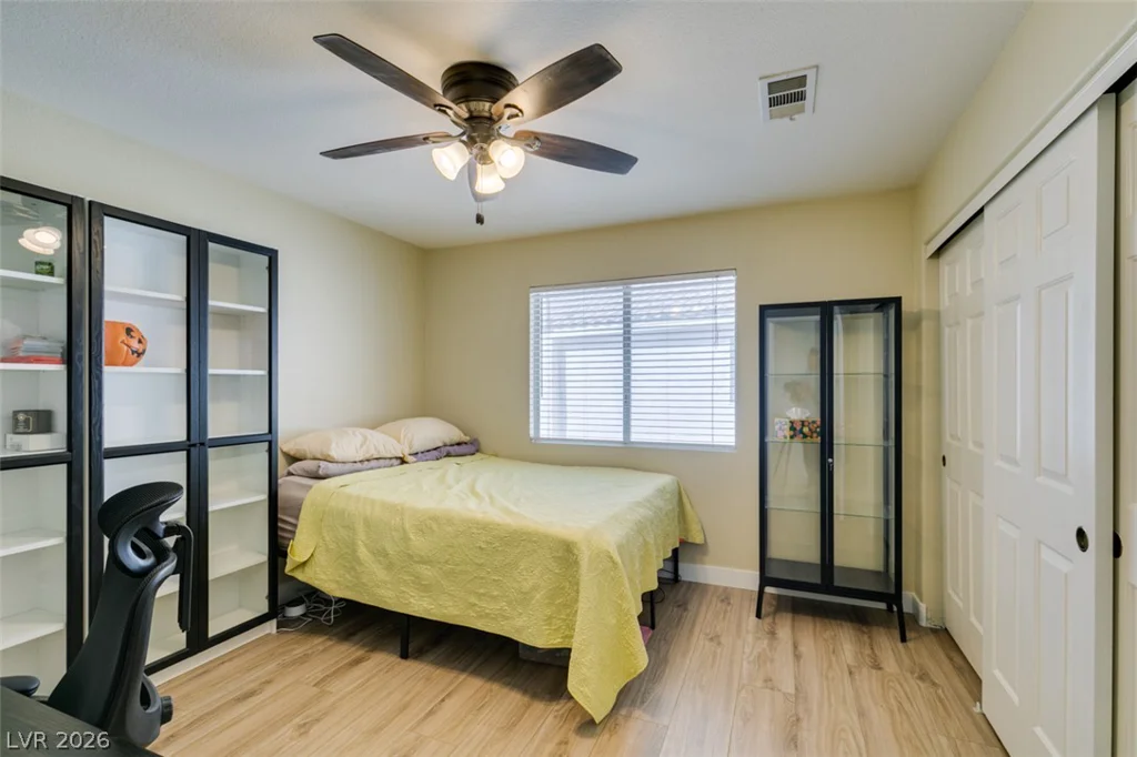 9601 Bending River, Las Vegas, NV 89129