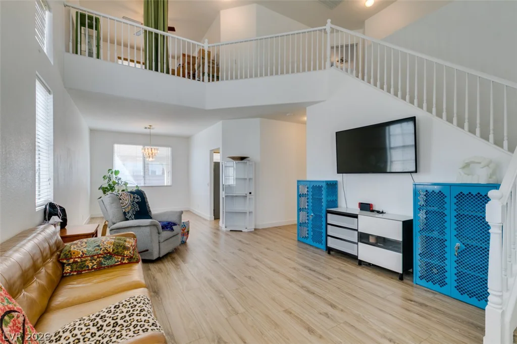 9601 Bending River, Las Vegas, NV 89129
