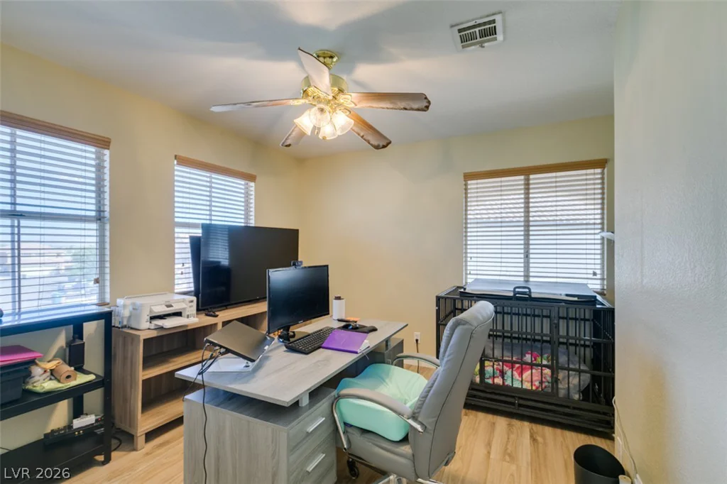 9601 Bending River, Las Vegas, NV 89129