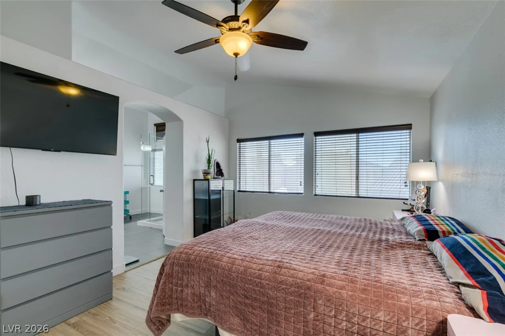 9601 Bending River, Las Vegas, NV 89129
