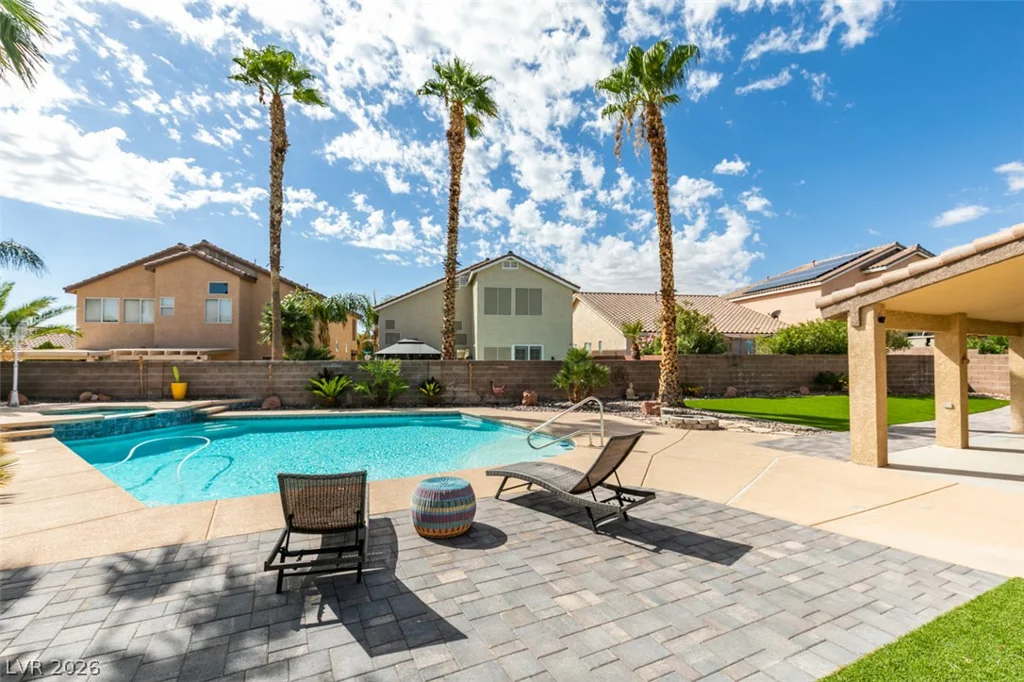 9601 Bending River, Las Vegas, NV 89129