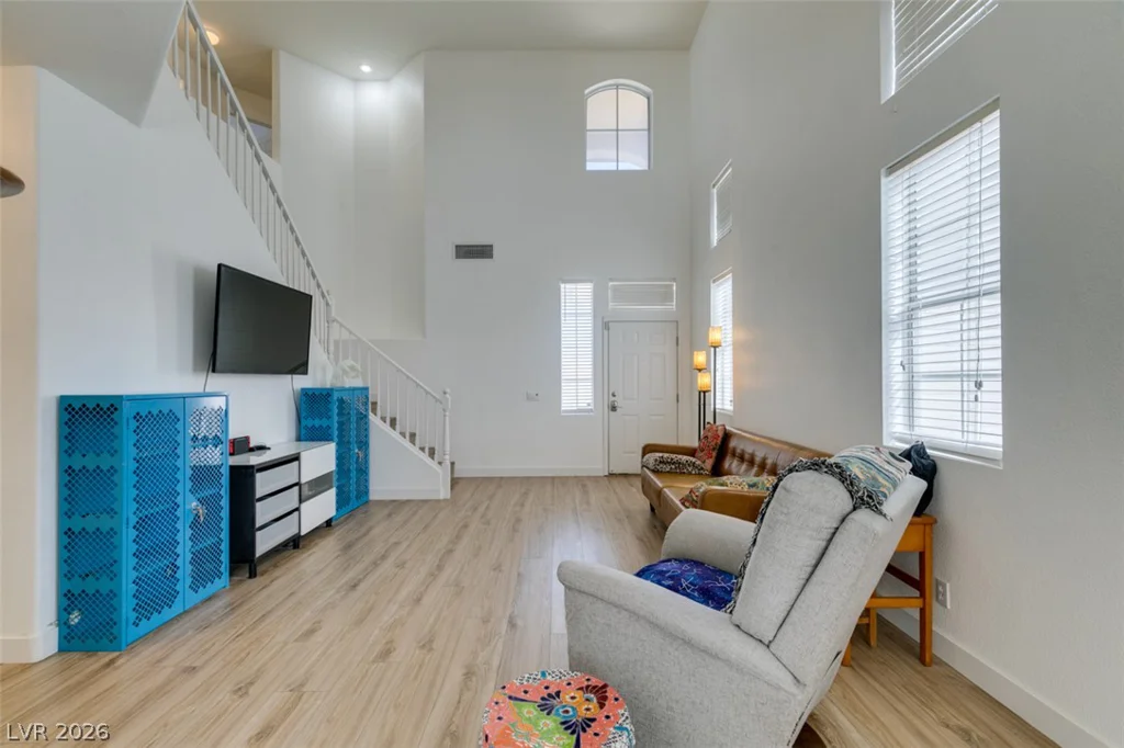 9601 Bending River, Las Vegas, NV 89129