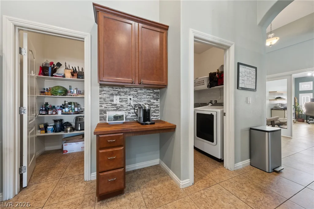 5010 Mirage Garden, Las Vegas, NV 89130