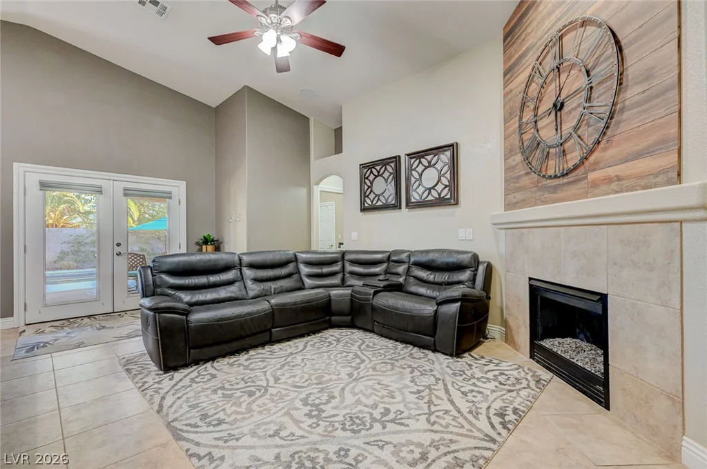 2115 HANDEL, Henderson, NV 89052