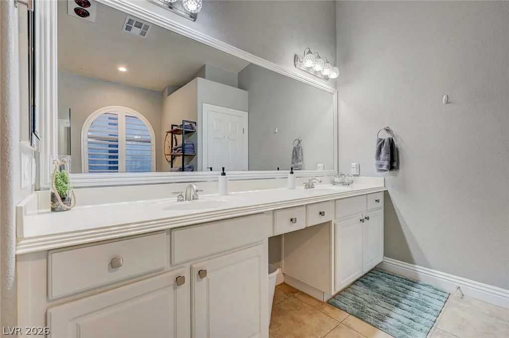 2115 HANDEL, Henderson, NV 89052