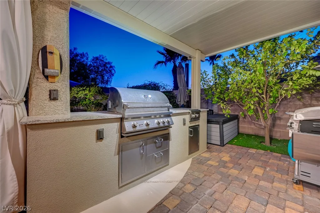 2115 HANDEL, Henderson, NV 89052