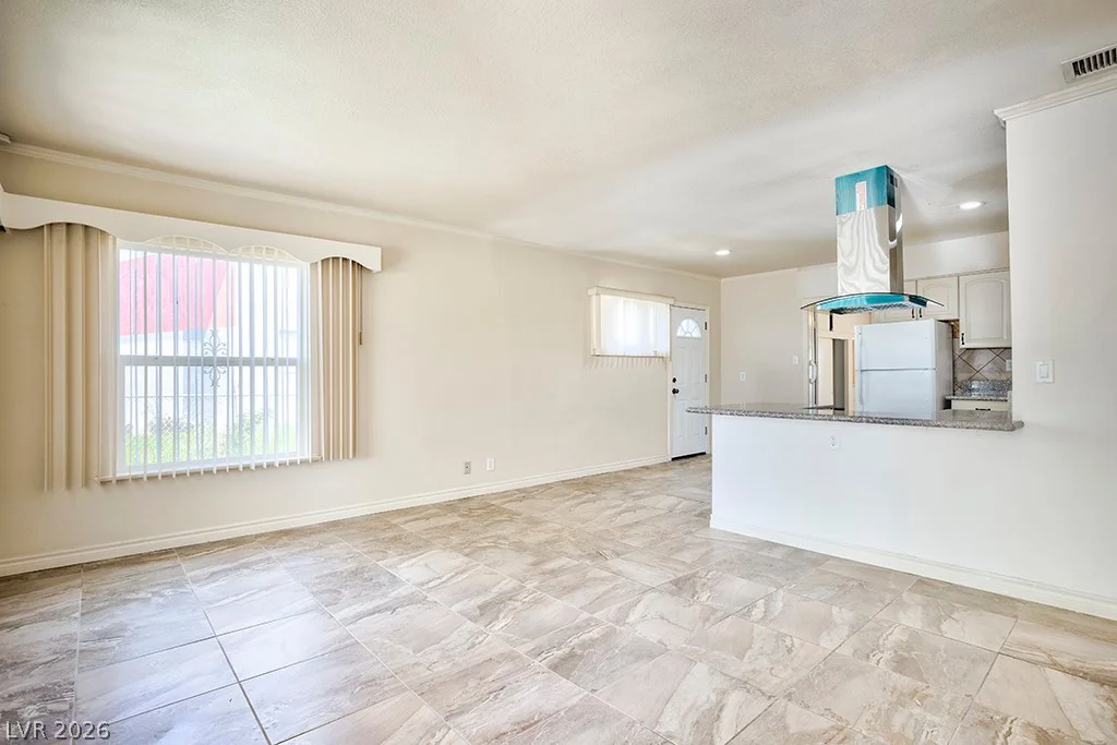 914 1st, Las Vegas, NV 89101