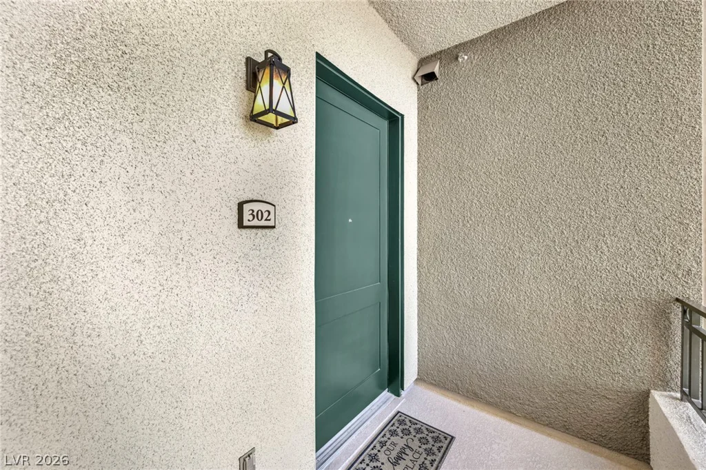 9125 Las Manaitas, Las Vegas, NV 89144