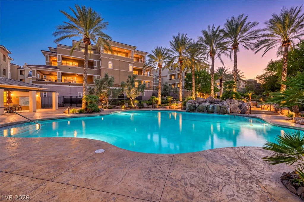 9125 Las Manaitas, Las Vegas, NV 89144