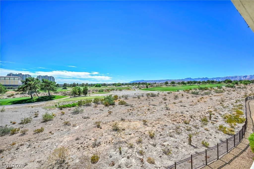 9125 Las Manaitas, Las Vegas, NV 89144