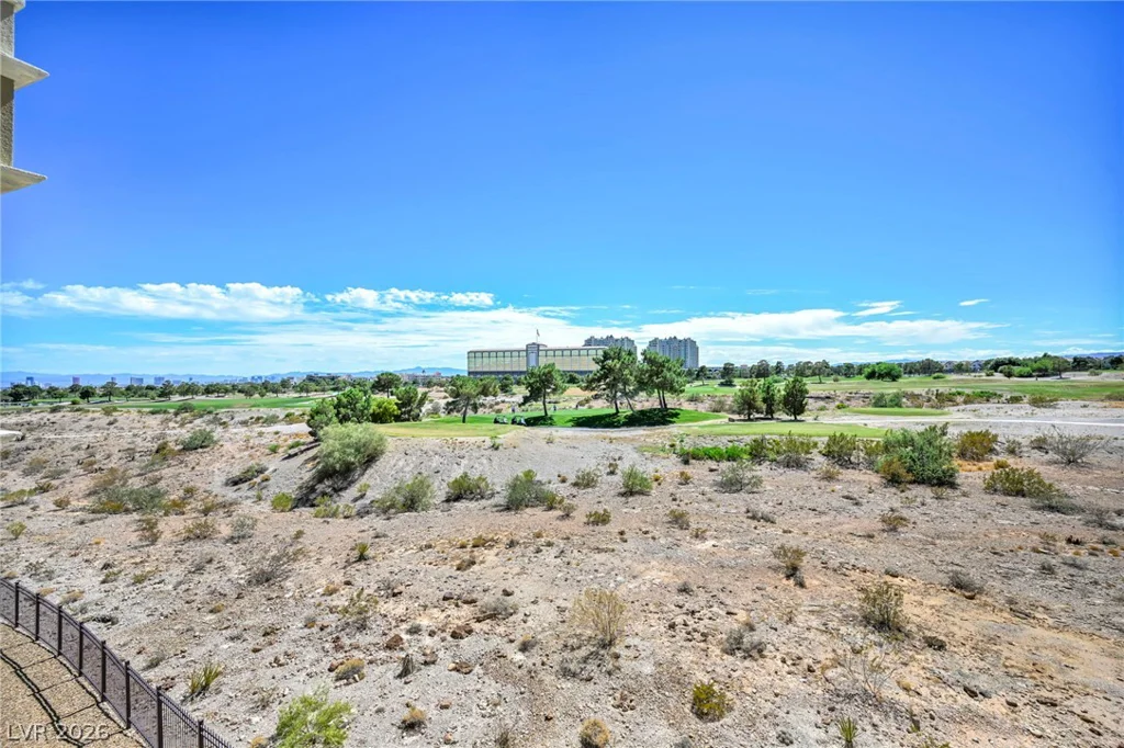 9125 Las Manaitas, Las Vegas, NV 89144