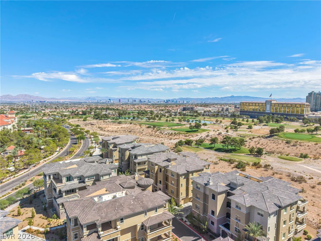 9125 Las Manaitas, Las Vegas, NV 89144