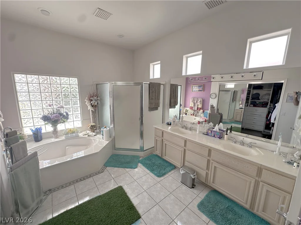 2936 Hawksdale, Las Vegas, NV 89134