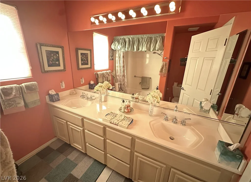 2936 Hawksdale, Las Vegas, NV 89134